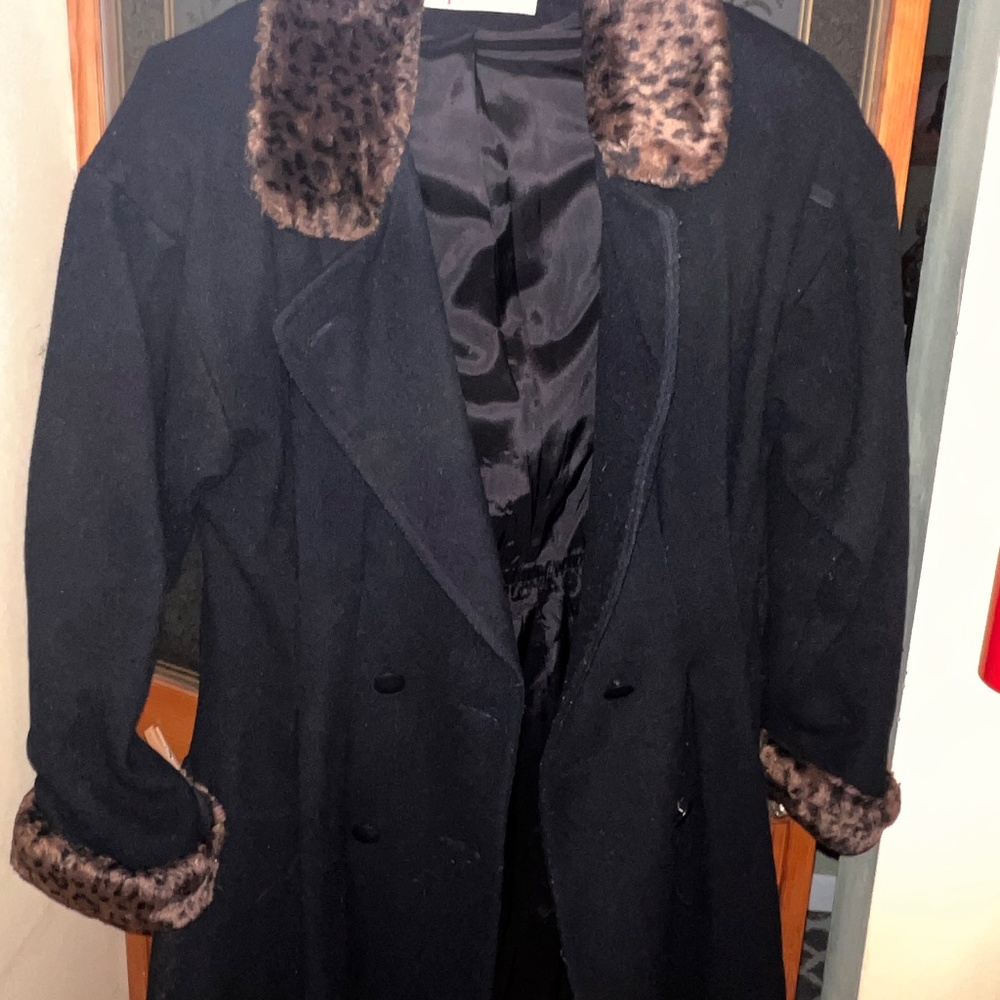 Coat - image 3
